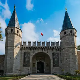 Topkapi Palace Gate of Salutation 1