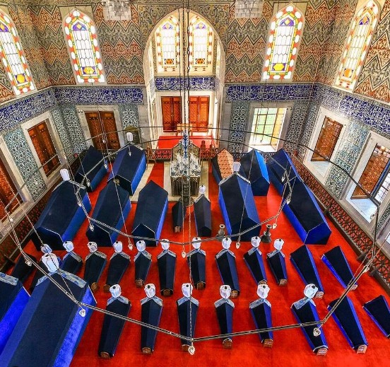 blue mosque sultan tomb