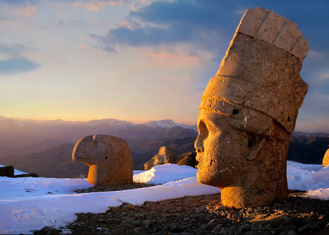 nemrut mountain monuments 2