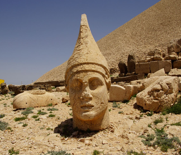 nemrut mountain monuments 3