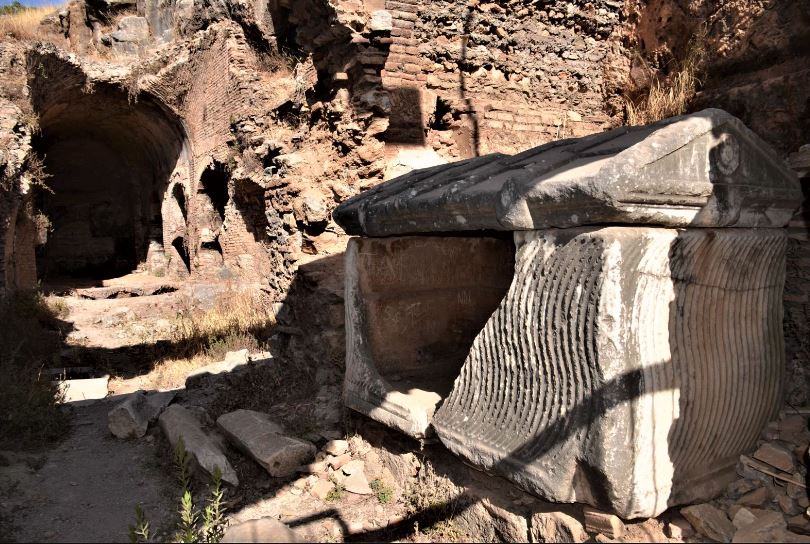 seven sleepers cave turkey 29856743892