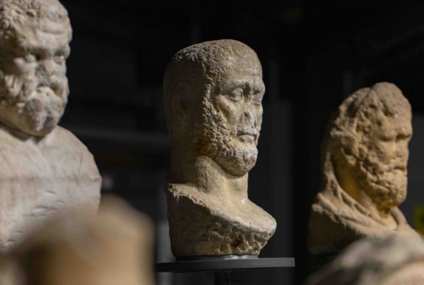 adana museum 5